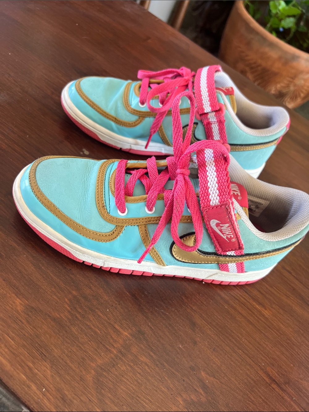 Nike Vandal Low GS Paradise Aqua Flamingo Kids Size 5.5Y